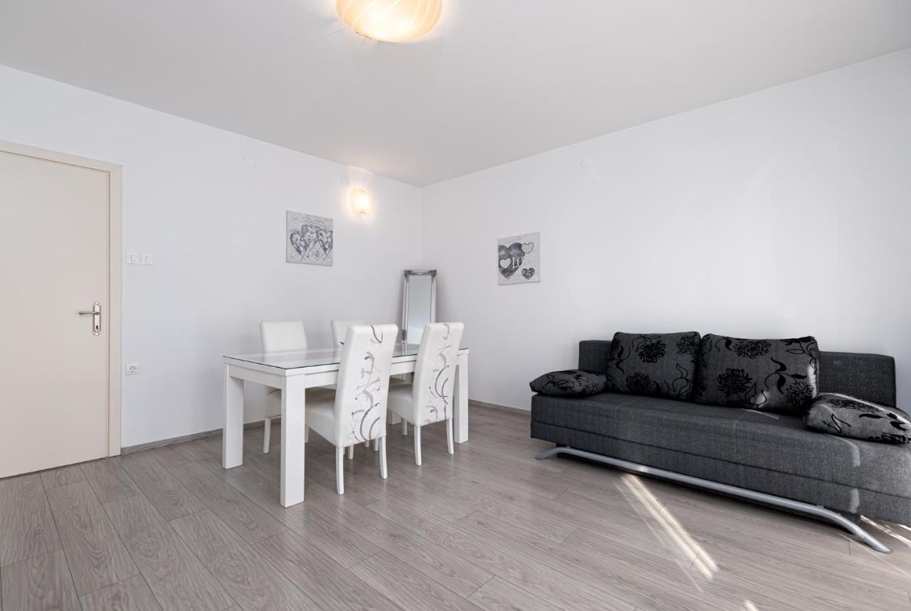 Ferienwohnung Mima Poreč Exterior foto